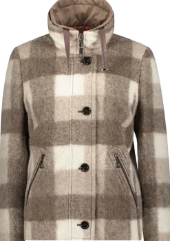 DAMES AMBER AND JUNE JAS