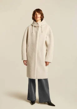 DAMES BEAUMONT MANTEL