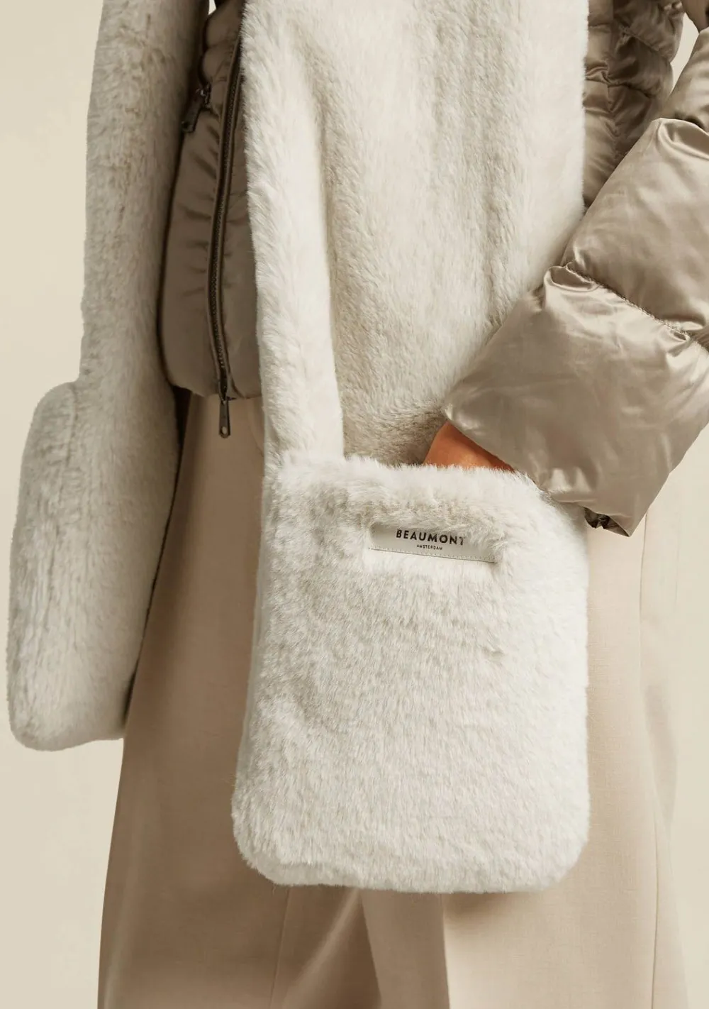 DAMES BEAUMONT SJAAL