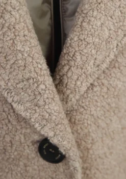 DAMES GIL BRET MANTEL