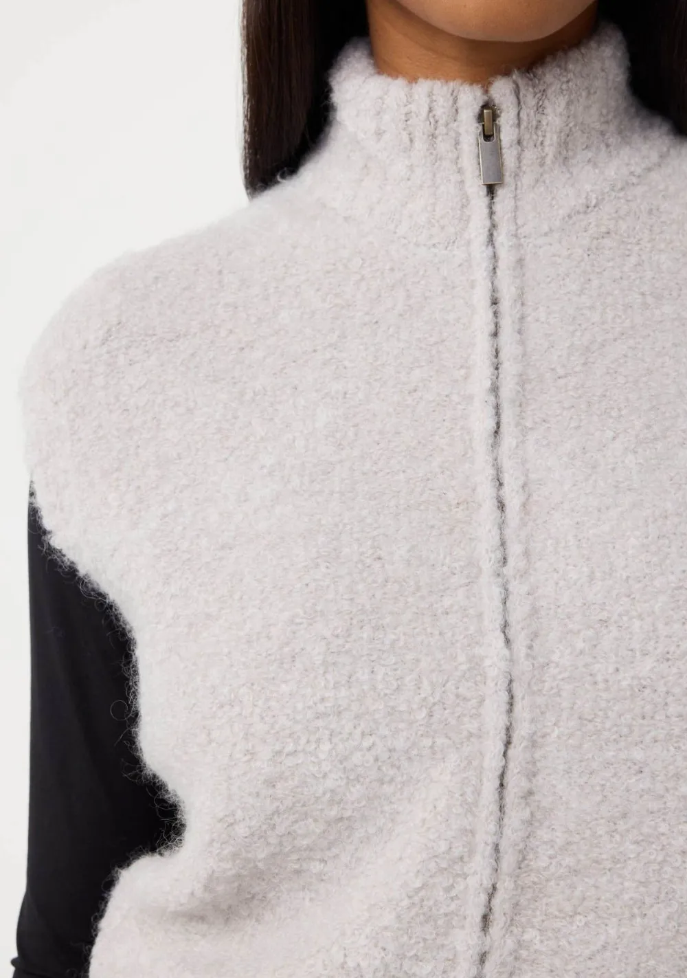 DAMES KNIT-TED GILET