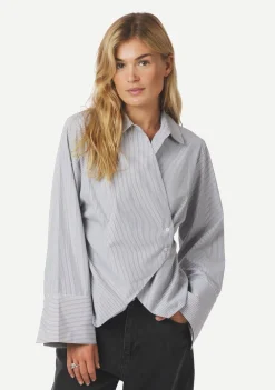 DAMES NEO NOIR BLOUSE