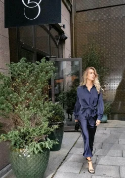 DAMES NEO NOIR BLOUSE