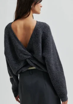 DAMES SECOND FEMALE TRUI