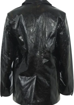 DAMES WITH BLACK BLAZER