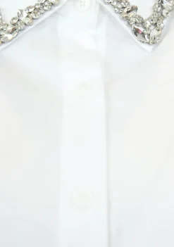 DAMES WITH BLACK BLOUSE