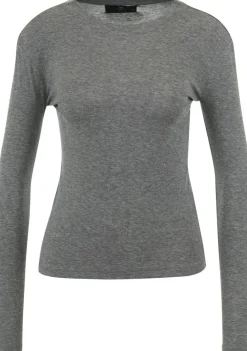 DAMES WITH BLACK SHIRT