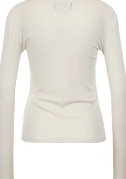 DAMES WITH BLACK SHIRT