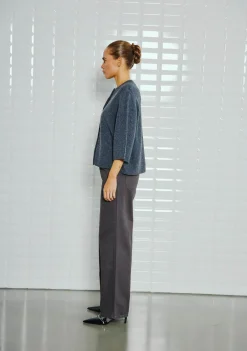 DAMES WITH BLACK VEST