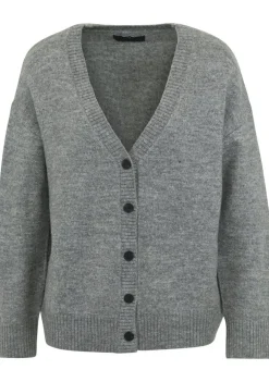 DAMES WITH BLACK VEST